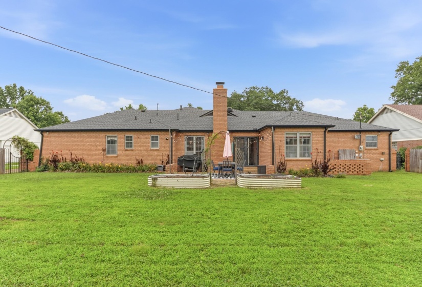 5739 ASHBRIAR AVE, Memphis, Tennessee 38120, 3 Bedrooms Bedrooms, 7 Rooms Rooms,2 BathroomsBathrooms,Residential,For Sale,ASHBRIAR,10224798