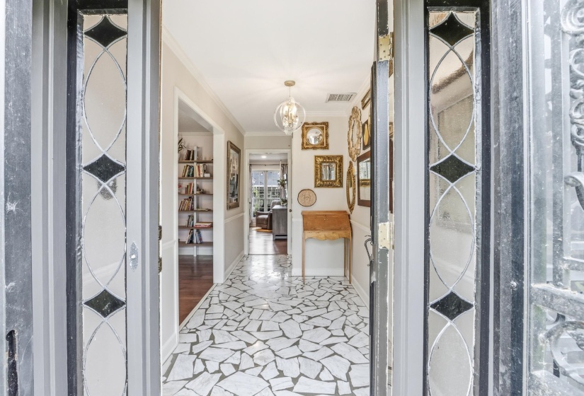 5739 ASHBRIAR AVE, Memphis, Tennessee 38120, 3 Bedrooms Bedrooms, 7 Rooms Rooms,2 BathroomsBathrooms,Residential,For Sale,ASHBRIAR,10224798