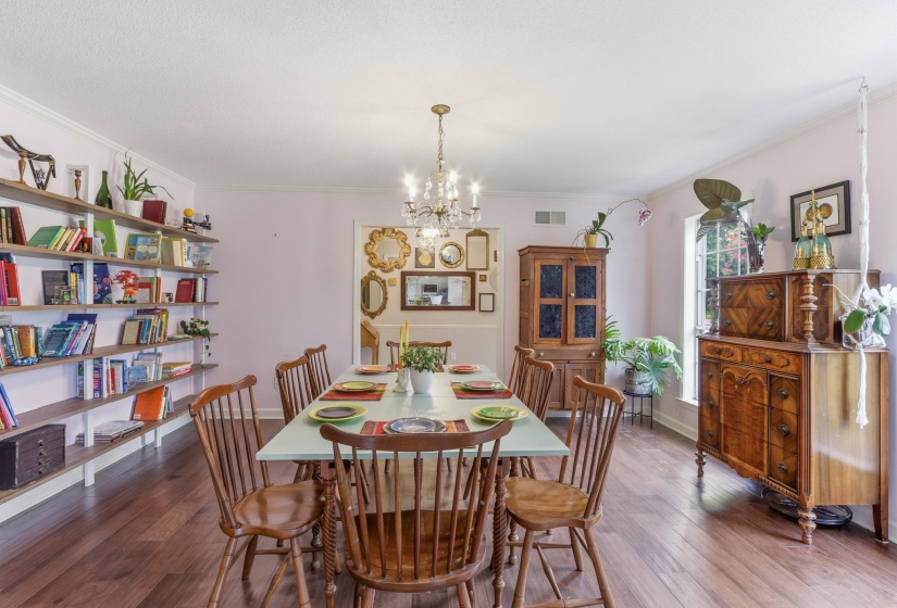 5739 ASHBRIAR AVE, Memphis, Tennessee 38120, 3 Bedrooms Bedrooms, 7 Rooms Rooms,2 BathroomsBathrooms,Residential,For Sale,ASHBRIAR,10224798