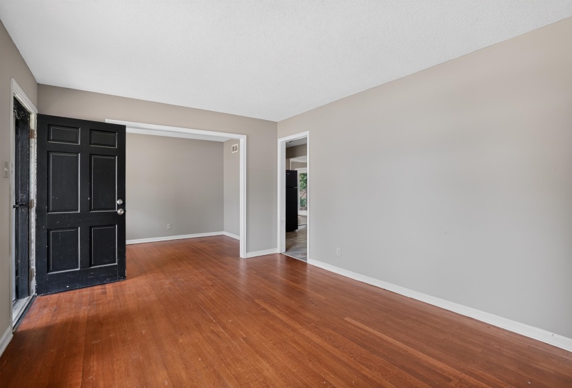 3520 LEHI DR, Memphis, Tennessee 38128, 4 Bedrooms Bedrooms, 7 Rooms Rooms,2 BathroomsBathrooms,Residential,For Sale,LEHI,10224776