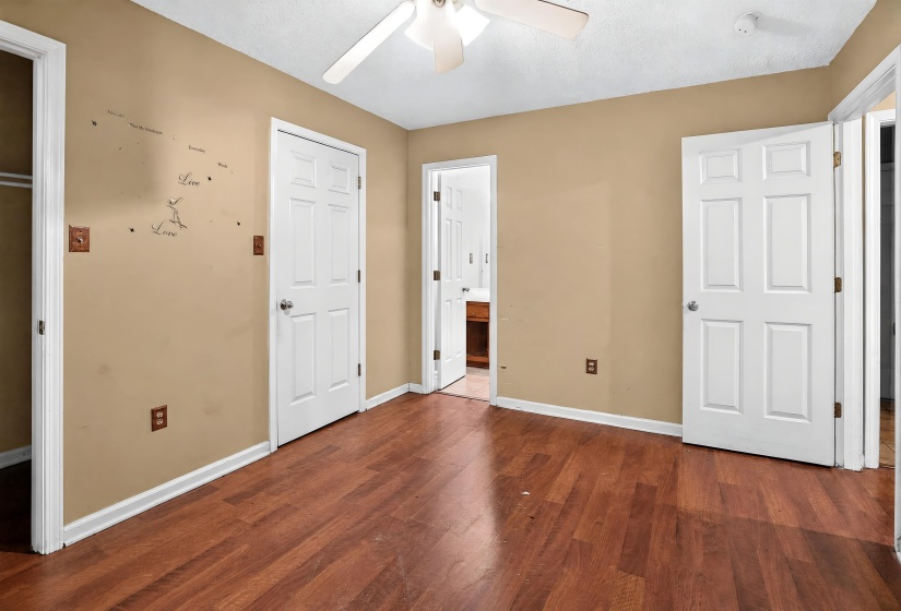 4720 ADDINGTON DR, Memphis, Tennessee 38128, 3 Bedrooms Bedrooms, 6 Rooms Rooms,2.1 BathroomsBathrooms,Residential,For Sale,ADDINGTON,10224777