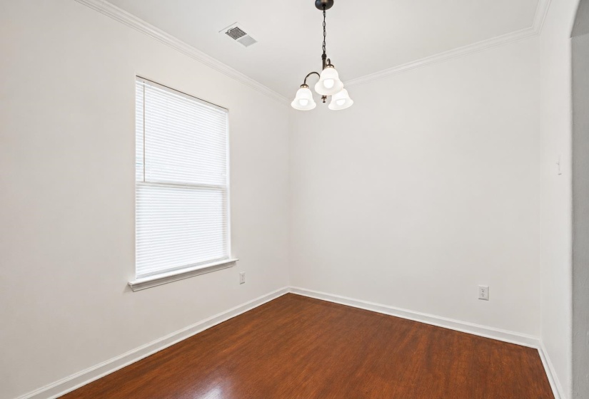 645 DELLROSE DR, Memphis, Tennessee 38116, 4 Bedrooms Bedrooms, 7 Rooms Rooms,2 BathroomsBathrooms,Residential,For Sale,DELLROSE,10224780