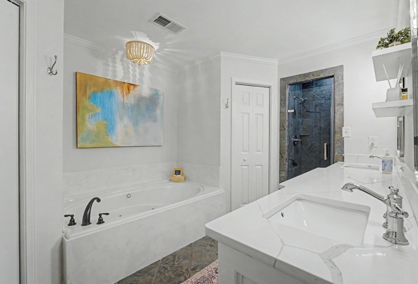 8790 KNOB OAK CV, Germantown, Tennessee 38139, 4 Bedrooms Bedrooms, 7 Rooms Rooms,2.1 BathroomsBathrooms,Residential,For Sale,KNOB OAK,10224781