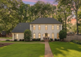 8790 KNOB OAK CV, Germantown, Tennessee 38139, 4 Bedrooms Bedrooms, 7 Rooms Rooms,2.1 BathroomsBathrooms,Residential,For Sale,KNOB OAK,10224781