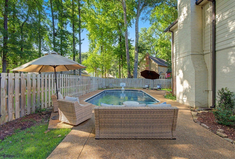 8790 KNOB OAK CV, Germantown, Tennessee 38139, 4 Bedrooms Bedrooms, 7 Rooms Rooms,2.1 BathroomsBathrooms,Residential,For Sale,KNOB OAK,10224781