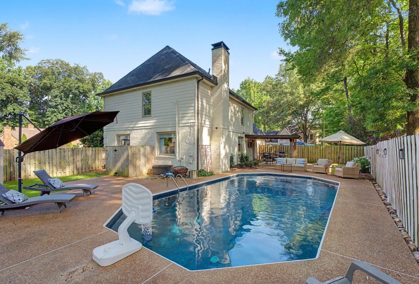 8790 KNOB OAK CV, Germantown, Tennessee 38139, 4 Bedrooms Bedrooms, 7 Rooms Rooms,2.1 BathroomsBathrooms,Residential,For Sale,KNOB OAK,10224781