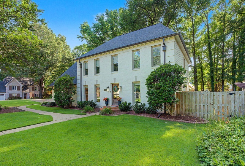 8790 KNOB OAK CV, Germantown, Tennessee 38139, 4 Bedrooms Bedrooms, 7 Rooms Rooms,2.1 BathroomsBathrooms,Residential,For Sale,KNOB OAK,10224781