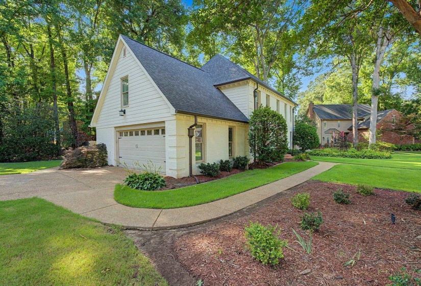 8790 KNOB OAK CV, Germantown, Tennessee 38139, 4 Bedrooms Bedrooms, 7 Rooms Rooms,2.1 BathroomsBathrooms,Residential,For Sale,KNOB OAK,10224781