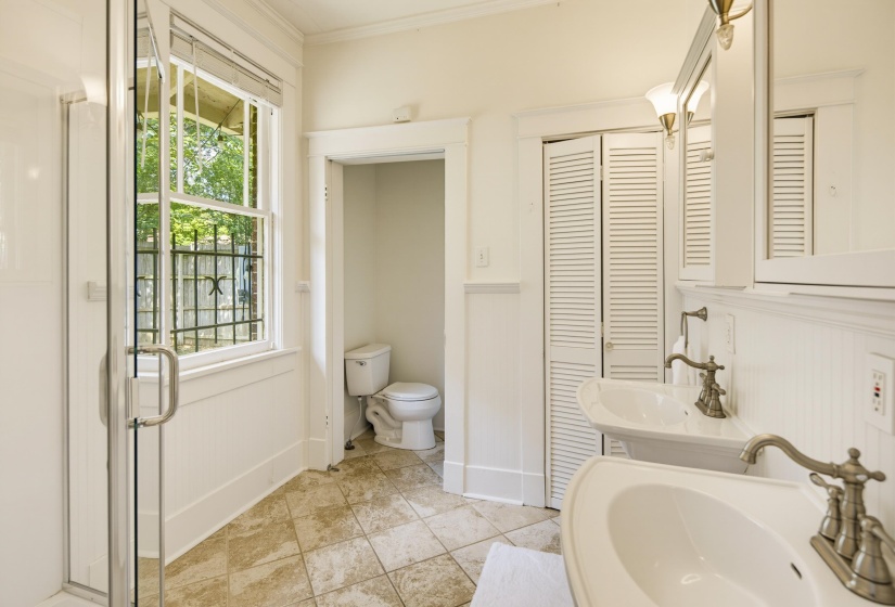 1852 LYNDALE AVE, Memphis, Tennessee 38107, 3 Bedrooms Bedrooms, 7 Rooms Rooms,2 BathroomsBathrooms,Residential,For Sale,LYNDALE,10224814