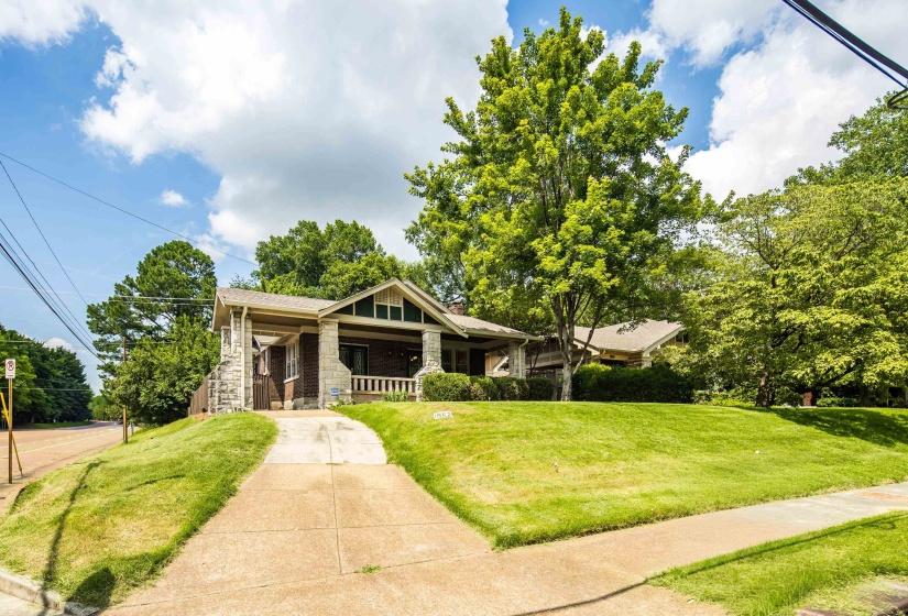 1852 LYNDALE AVE, Memphis, Tennessee 38107, 3 Bedrooms Bedrooms, 7 Rooms Rooms,2 BathroomsBathrooms,Residential,For Sale,LYNDALE,10224814