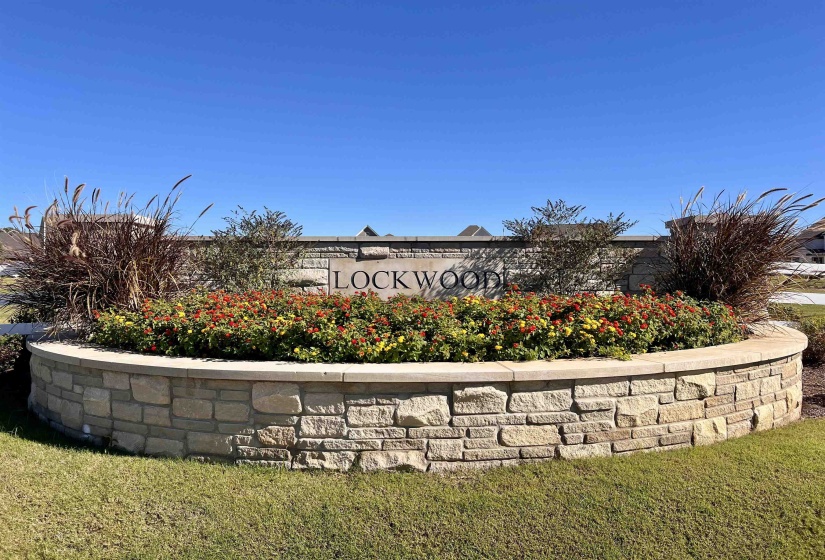 10283 LOUANNE DR, Collierville, Tennessee 38017, 4 Bedroom Bedrooms, 10 Room Rooms,3.1 BathroomBathrooms,Residential,For Sale,LOUANNE,0,10220188