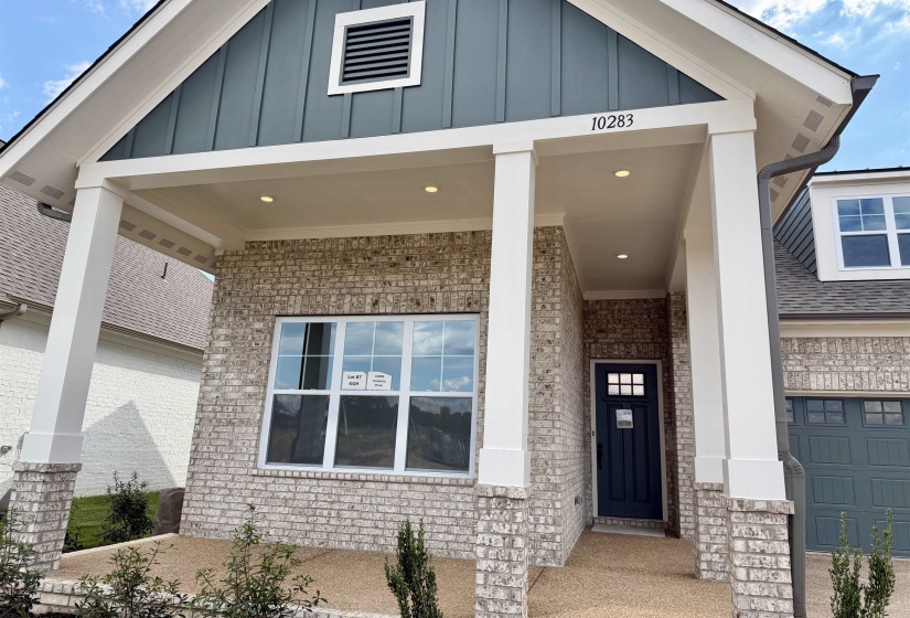 10283 LOUANNE DR, Collierville, Tennessee 38017, 4 Bedroom Bedrooms, 10 Room Rooms,3.1 BathroomBathrooms,Residential,For Sale,LOUANNE,0,10220188