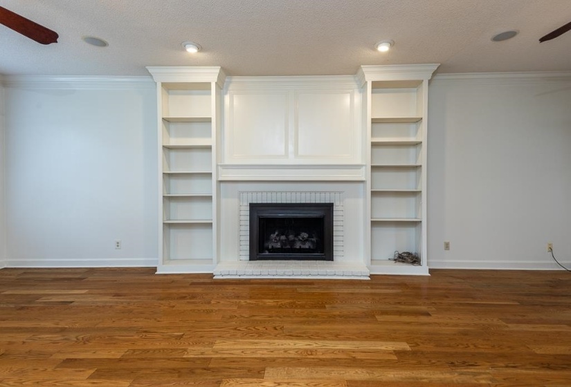 3605 NEYLAND CV, Collierville, Tennessee 38017, 4 Bedrooms Bedrooms, 7 Rooms Rooms,2.1 BathroomsBathrooms,Residential,For Sale,NEYLAND,10224824