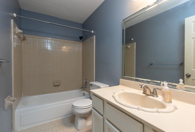 3605 NEYLAND CV, Collierville, Tennessee 38017, 4 Bedrooms Bedrooms, 7 Rooms Rooms,2.1 BathroomsBathrooms,Residential,For Sale,NEYLAND,10224824