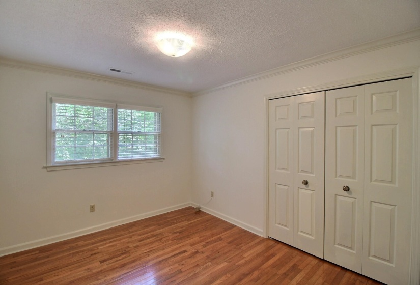 7982 DOVIE LN, Germantown, Tennessee 38138, 3 Bedrooms Bedrooms, 8 Rooms Rooms,2.1 BathroomsBathrooms,Residential,For Sale,DOVIE,10224825