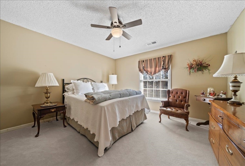 7956 GAYLE LN, Germantown, Tennessee 38138, 4 Bedrooms Bedrooms, 8 Rooms Rooms,2.1 BathroomsBathrooms,Residential,For Sale,GAYLE,10224828