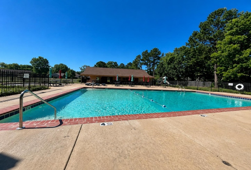 7956 GAYLE LN, Germantown, Tennessee 38138, 4 Bedrooms Bedrooms, 8 Rooms Rooms,2.1 BathroomsBathrooms,Residential,For Sale,GAYLE,10224828