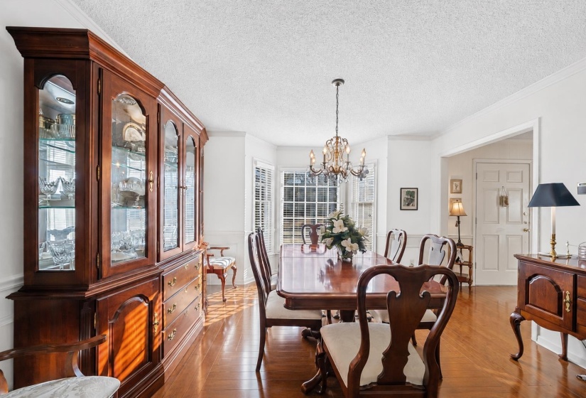 7956 GAYLE LN, Germantown, Tennessee 38138, 4 Bedrooms Bedrooms, 8 Rooms Rooms,2.1 BathroomsBathrooms,Residential,For Sale,GAYLE,10224828
