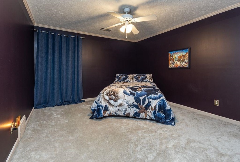 6424 HAWKS CALL LN, Bartlett, Tennessee 38135, 4 Bedrooms Bedrooms, 10 Rooms Rooms,3.1 BathroomsBathrooms,Residential,For Sale,HAWKS CALL,10224839