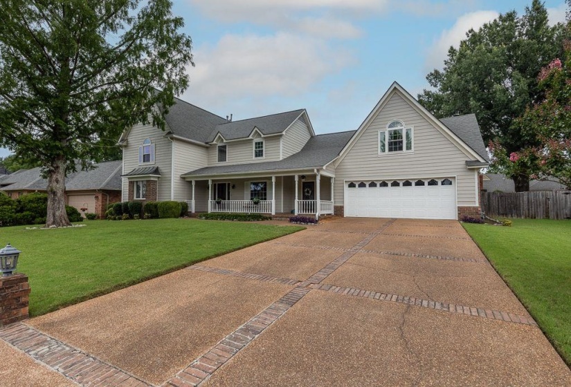 6424 HAWKS CALL LN, Bartlett, Tennessee 38135, 4 Bedrooms Bedrooms, 10 Rooms Rooms,3.1 BathroomsBathrooms,Residential,For Sale,HAWKS CALL,10224839