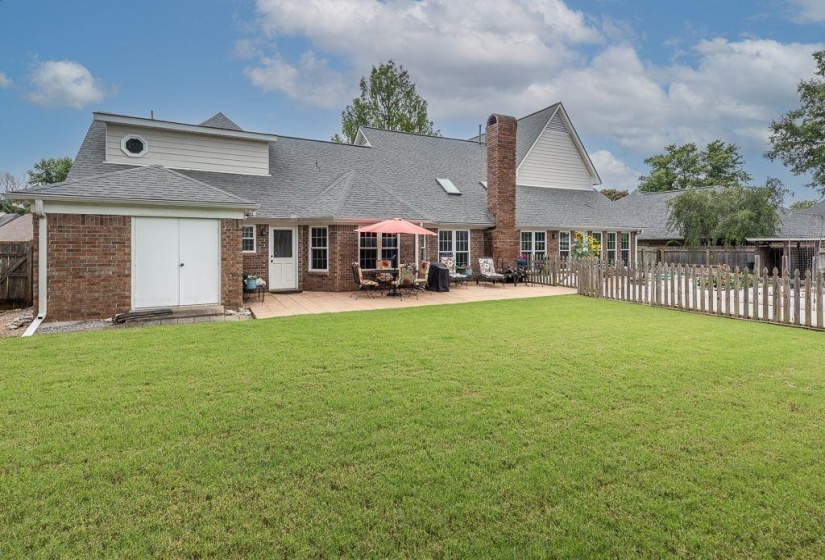 6424 HAWKS CALL LN, Bartlett, Tennessee 38135, 4 Bedrooms Bedrooms, 10 Rooms Rooms,3.1 BathroomsBathrooms,Residential,For Sale,HAWKS CALL,10224839