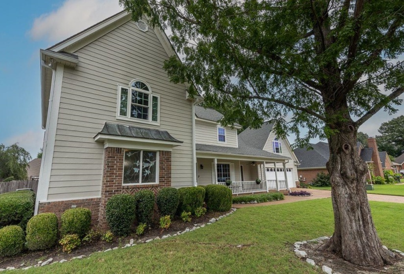 6424 HAWKS CALL LN, Bartlett, Tennessee 38135, 4 Bedrooms Bedrooms, 10 Rooms Rooms,3.1 BathroomsBathrooms,Residential,For Sale,HAWKS CALL,10224839