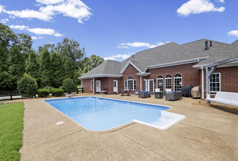 40 MACON RIDGE CV, Williston, Tennessee 38076, 4 Bedrooms Bedrooms, 9 Rooms Rooms,2.1 BathroomsBathrooms,Residential,For Sale,MACON RIDGE,10224847