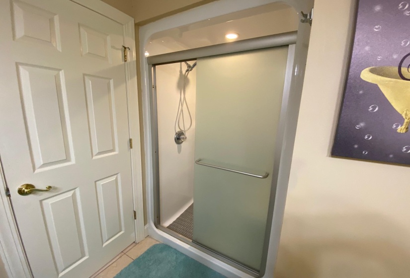 90 JAGGERS LN, Savannah, Tennessee 38372, 4 Bedrooms Bedrooms, 11 Rooms Rooms,3 BathroomsBathrooms,Residential,For Sale,JAGGERS,10224849