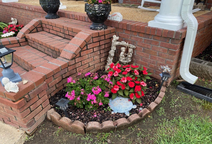 90 JAGGERS LN, Savannah, Tennessee 38372, 4 Bedrooms Bedrooms, 11 Rooms Rooms,3 BathroomsBathrooms,Residential,For Sale,JAGGERS,10224849