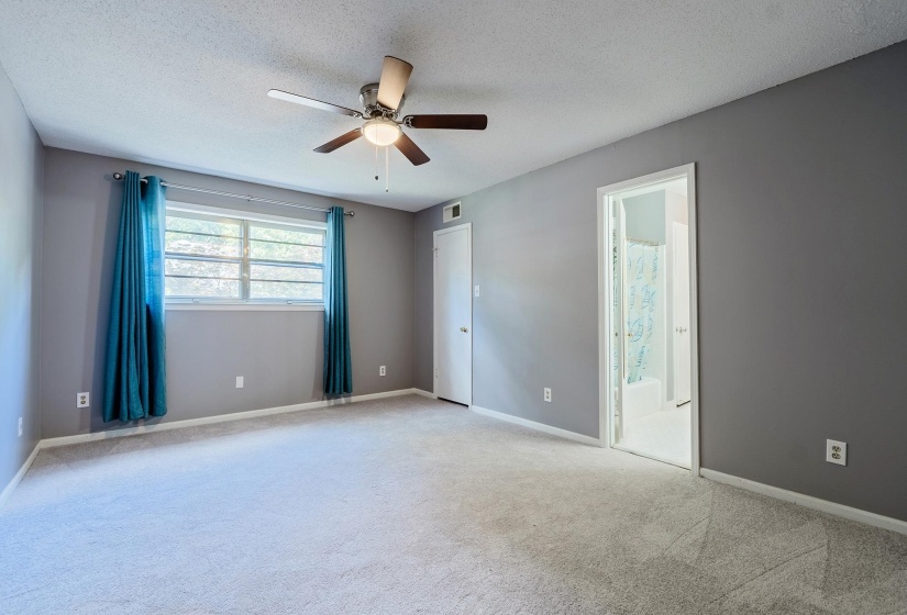867 YATES RD, Memphis, Tennessee 38120, 2 Bedrooms Bedrooms, 6 Rooms Rooms,2.1 BathroomsBathrooms,Residential,For Sale,YATES,10224852