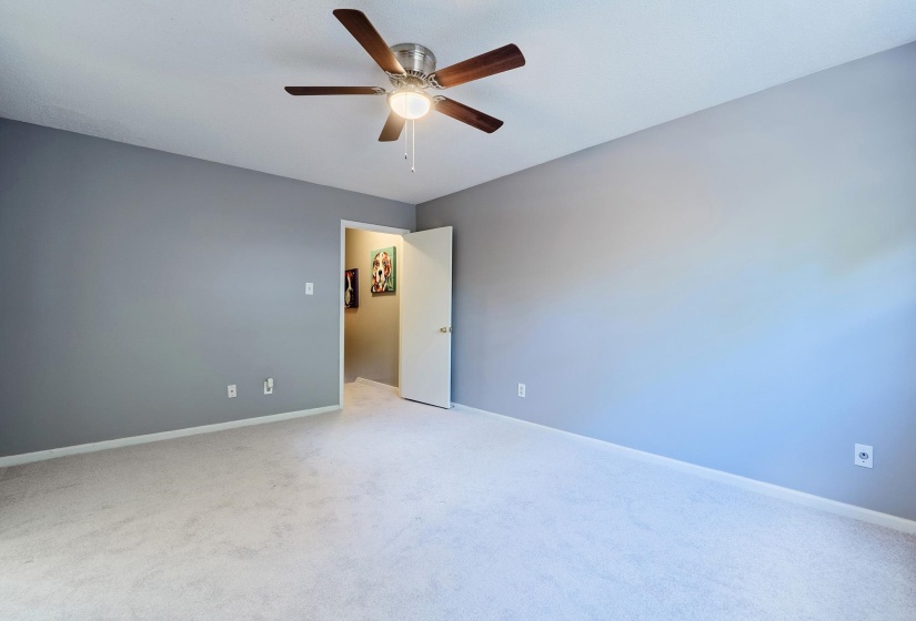 867 YATES RD, Memphis, Tennessee 38120, 2 Bedrooms Bedrooms, 6 Rooms Rooms,2.1 BathroomsBathrooms,Residential,For Sale,YATES,10224852