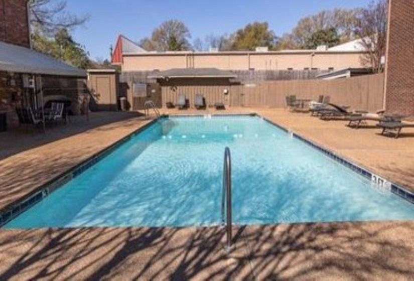 867 YATES RD, Memphis, Tennessee 38120, 2 Bedrooms Bedrooms, 6 Rooms Rooms,2.1 BathroomsBathrooms,Residential,For Sale,YATES,10224852