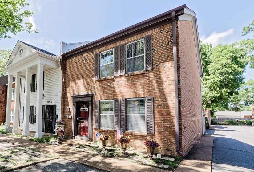 867 YATES RD, Memphis, Tennessee 38120, 2 Bedrooms Bedrooms, 6 Rooms Rooms,2.1 BathroomsBathrooms,Residential,For Sale,YATES,10224852