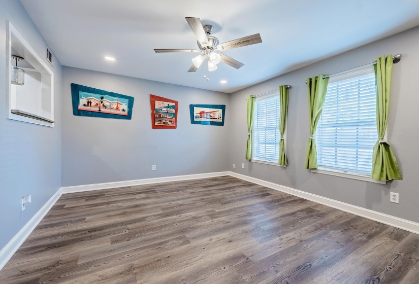 867 YATES RD, Memphis, Tennessee 38120, 2 Bedrooms Bedrooms, 6 Rooms Rooms,2.1 BathroomsBathrooms,Residential,For Sale,YATES,10224852