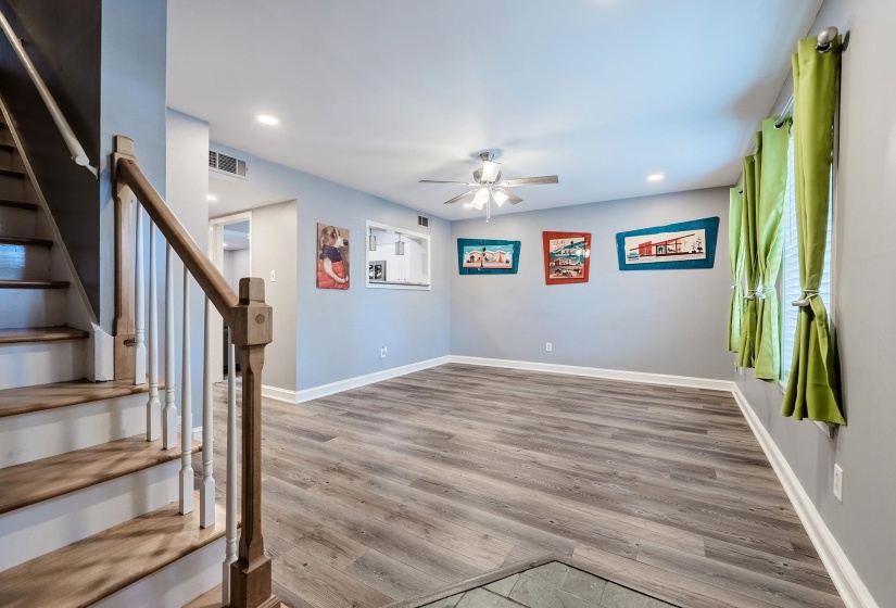 867 YATES RD, Memphis, Tennessee 38120, 2 Bedrooms Bedrooms, 6 Rooms Rooms,2.1 BathroomsBathrooms,Residential,For Sale,YATES,10224852