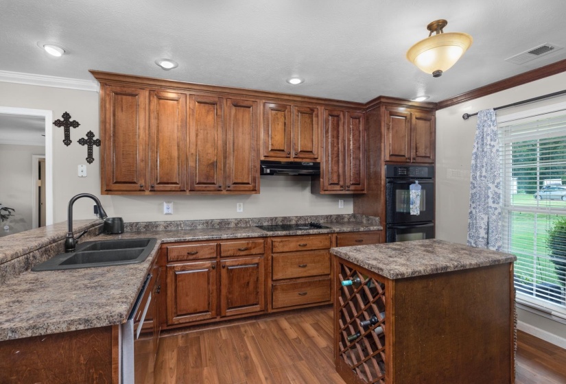 1353 BASKINS RD, Burlison, Tennessee 38015, 4 Bedrooms Bedrooms, 9 Rooms Rooms,2 BathroomsBathrooms,Residential,For Sale,BASKINS,10224853