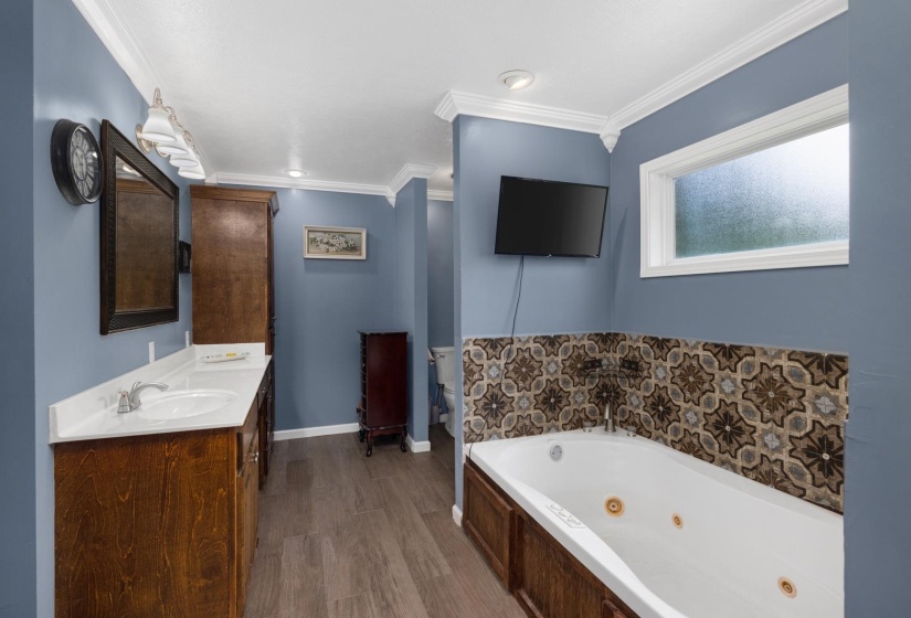 1353 BASKINS RD, Burlison, Tennessee 38015, 4 Bedrooms Bedrooms, 9 Rooms Rooms,2 BathroomsBathrooms,Residential,For Sale,BASKINS,10224853