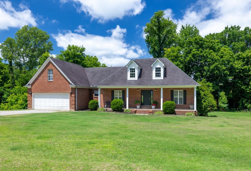 1353 BASKINS RD, Burlison, Tennessee 38015, 4 Bedrooms Bedrooms, 9 Rooms Rooms,2 BathroomsBathrooms,Residential,For Sale,BASKINS,10224853