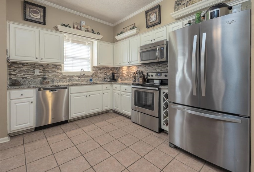 8145 HUNTERS GROVE LN, Germantown, Tennessee 38138, 3 Bedrooms Bedrooms, 6 Rooms Rooms,2.1 BathroomsBathrooms,Residential,For Sale,HUNTERS GROVE,10224855