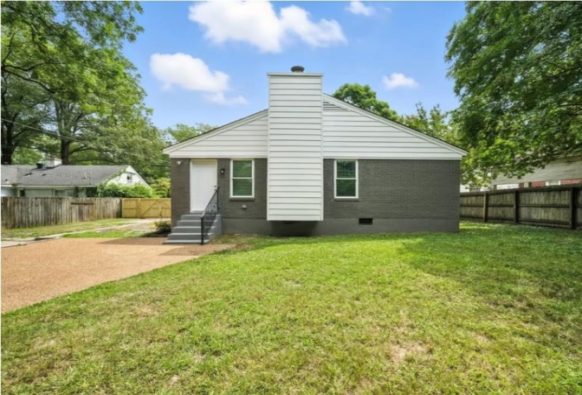 473 VAUGHN RD, Memphis, Tennessee 38122, 3 Bedrooms Bedrooms, 6 Rooms Rooms,2 BathroomsBathrooms,Residential,For Sale,VAUGHN,10195303