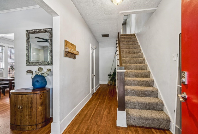 703 EVERGREEN ST, Memphis, Tennessee 38107, 3 Bedrooms Bedrooms, ,2 BathroomsBathrooms,Duplexes,For Sale,EVERGREEN,10224879