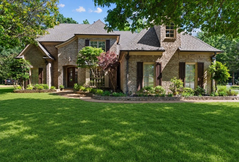 10245 BABBLING BROOK CV, Lakeland, Tennessee 38002, 5 Bedroom Bedrooms, 9 Room Rooms,3 BathroomBathrooms,Residential,For Sale,BABBLING BROOK,0,10221154
