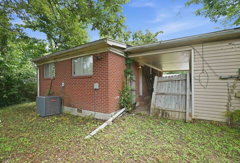 3285 BEECHMONT ST, Memphis, Tennessee 38127, 3 Bedrooms Bedrooms, 6 Rooms Rooms,1 BathroomBathrooms,Residential,For Sale,BEECHMONT,10224860