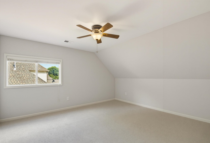 1817 LILES LN, Collierville, Tennessee 38017, 4 Bedrooms Bedrooms, 10 Rooms Rooms,3.1 BathroomsBathrooms,Residential,For Sale,LILES,10224861