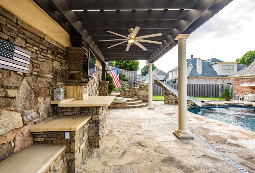 1817 LILES LN, Collierville, Tennessee 38017, 4 Bedrooms Bedrooms, 10 Rooms Rooms,3.1 BathroomsBathrooms,Residential,For Sale,LILES,10224861