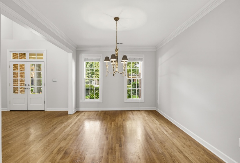 1817 LILES LN, Collierville, Tennessee 38017, 4 Bedrooms Bedrooms, 10 Rooms Rooms,3.1 BathroomsBathrooms,Residential,For Sale,LILES,10224861