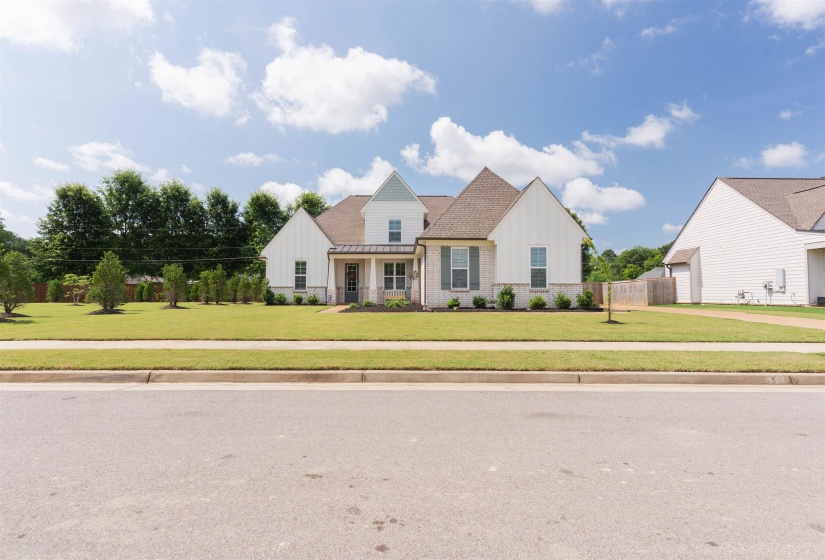 12345 WILSON LAKE DR, Arlington, Tennessee 38002, 5 Bedrooms Bedrooms, 8 Rooms Rooms,3 BathroomsBathrooms,Residential,For Sale,WILSON LAKE,10224862