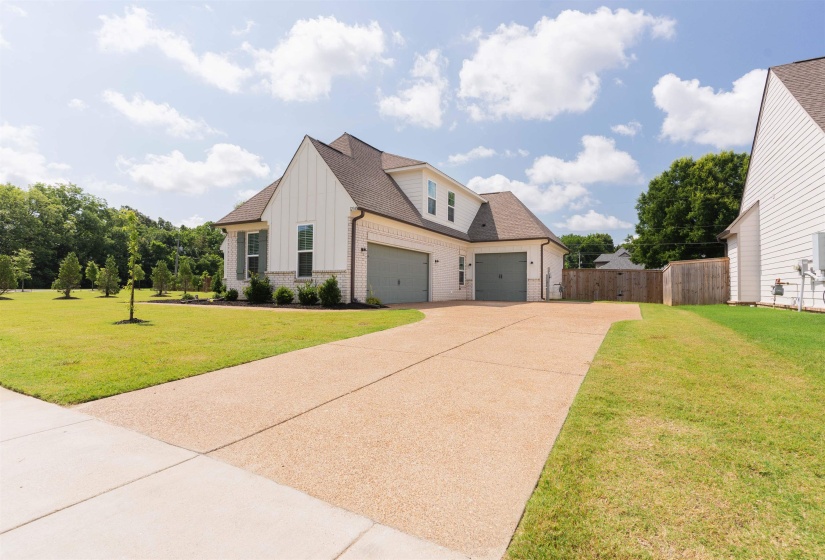 12345 WILSON LAKE DR, Arlington, Tennessee 38002, 5 Bedrooms Bedrooms, 8 Rooms Rooms,3 BathroomsBathrooms,Residential,For Sale,WILSON LAKE,10224862