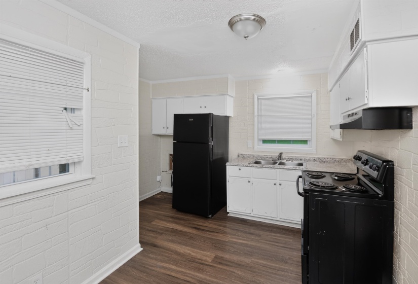 3994 LEECH RD, Memphis, Tennessee 38109, 3 Bedrooms Bedrooms, 6 Rooms Rooms,1 BathroomBathrooms,Residential,For Sale,LEECH,10224865