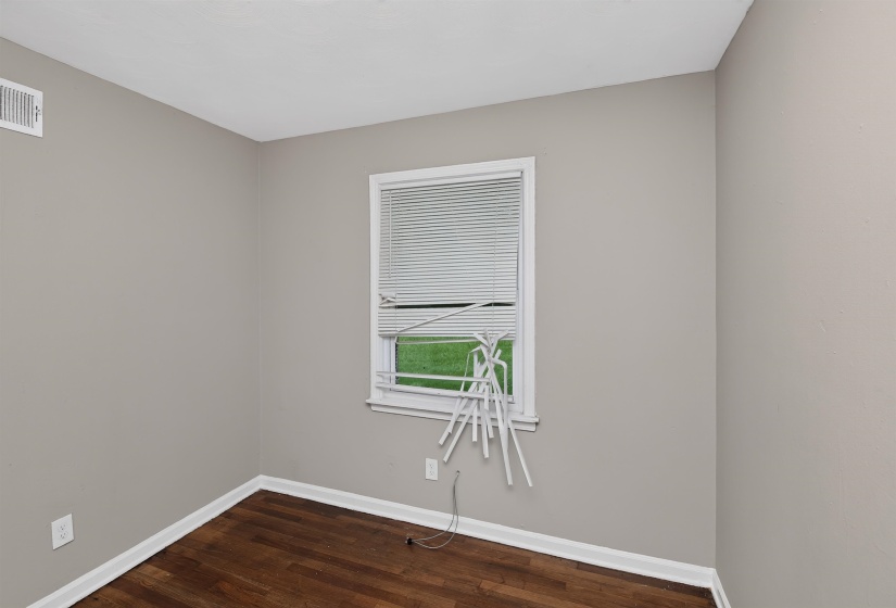 3994 LEECH RD, Memphis, Tennessee 38109, 3 Bedrooms Bedrooms, 6 Rooms Rooms,1 BathroomBathrooms,Residential,For Sale,LEECH,10224865